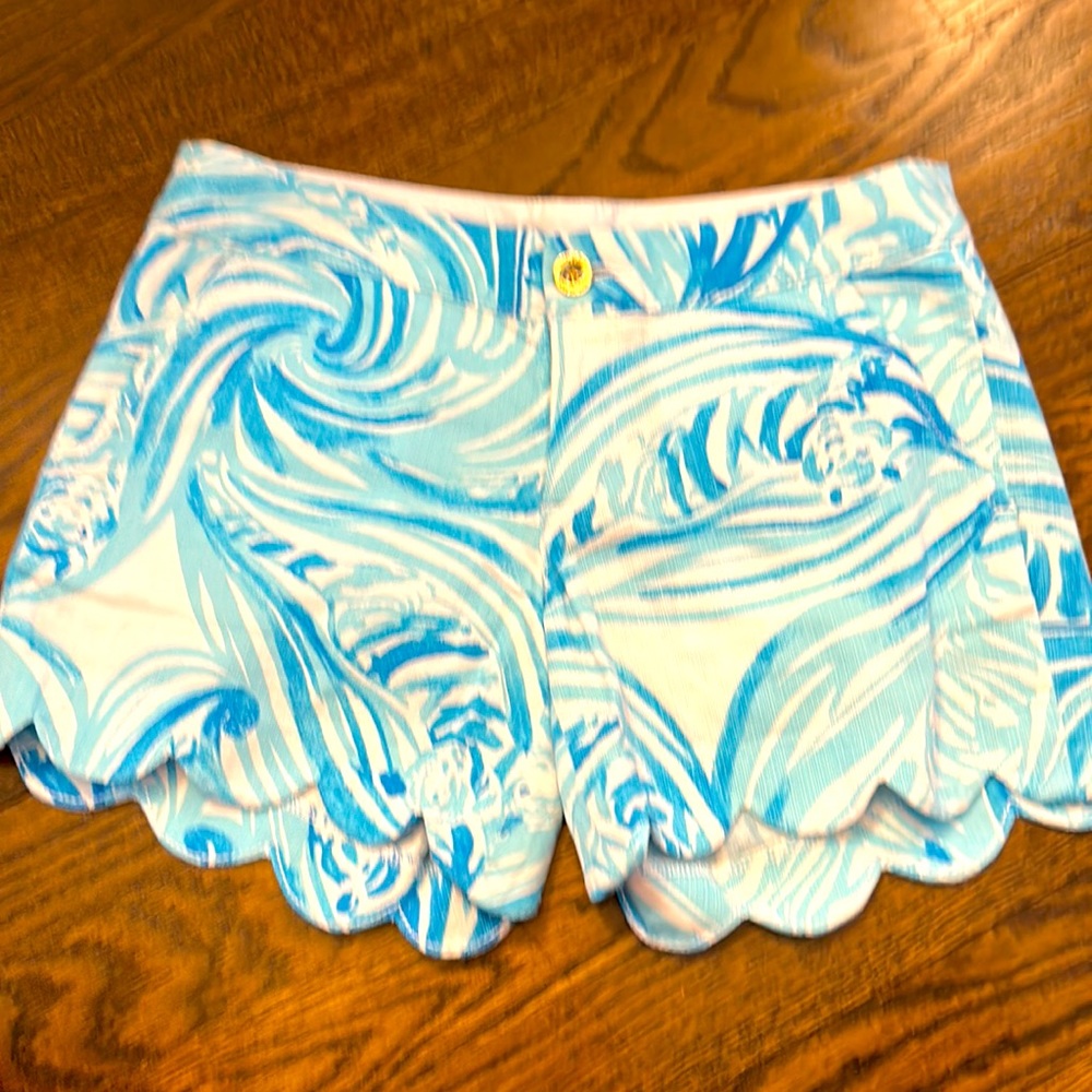 Like New Cute Lilly Buttercup Short Size 00